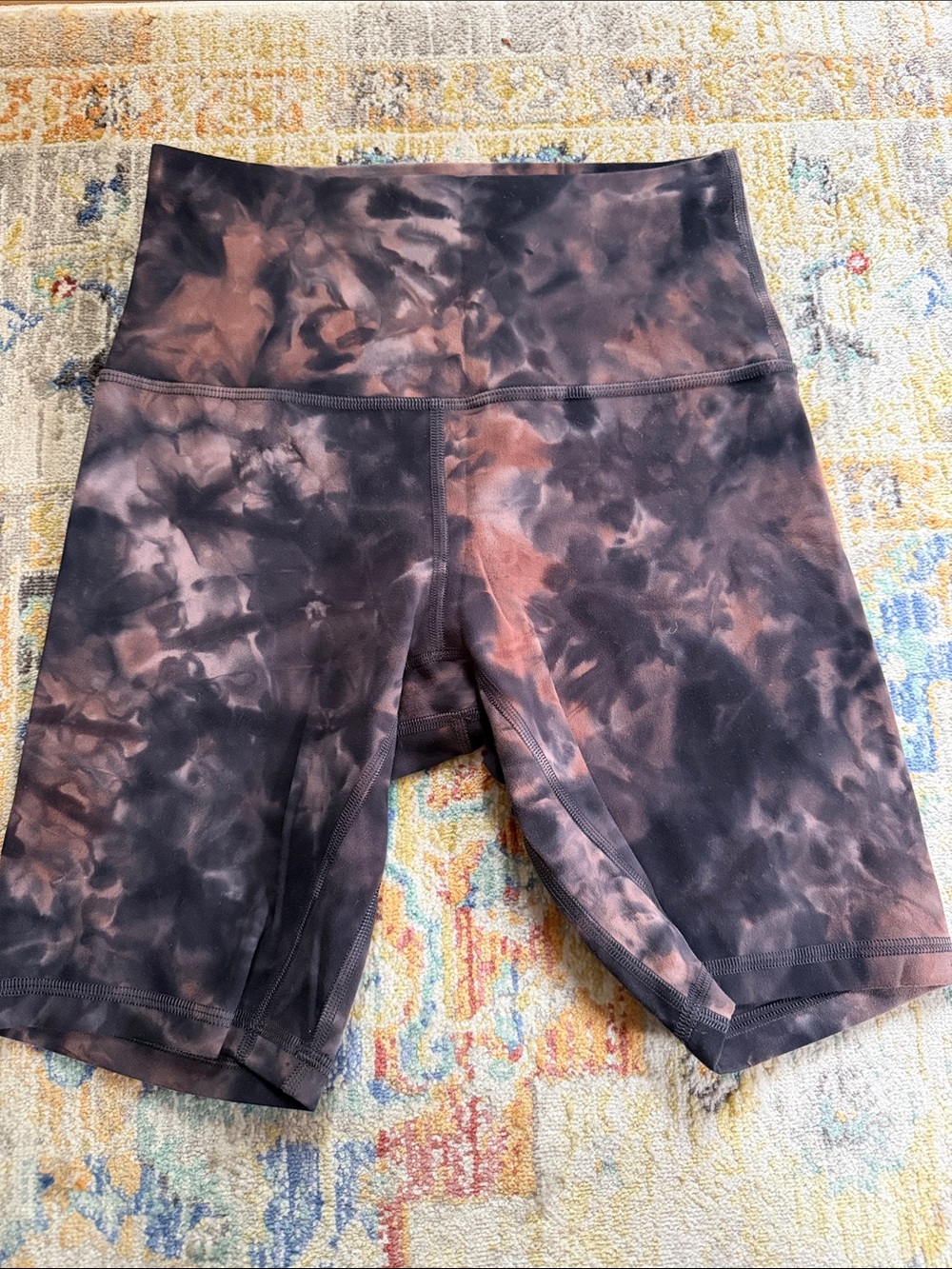 ✨High-Waist Tie-Dye lululemon Bike Shorts✨